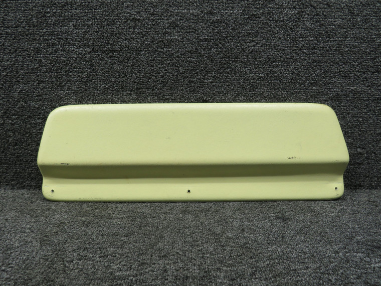 0515010-10 (Alt: 0715047-4) Cessna 172N Shoulder Harness Tray
