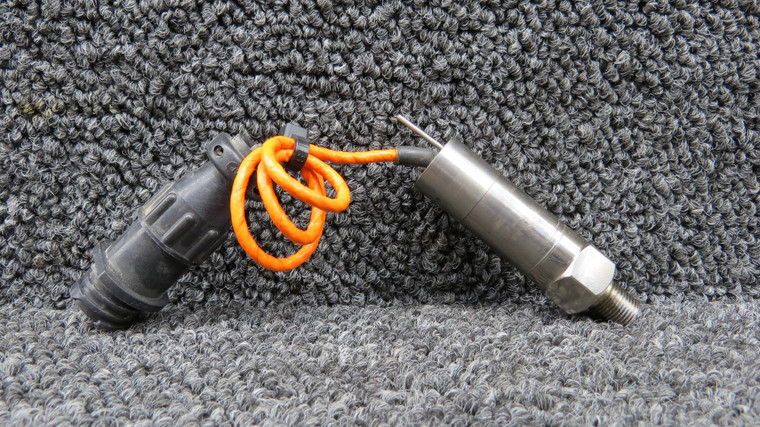 PDCR821-0662-100 Druck Oil Pressure Transducer with Connector