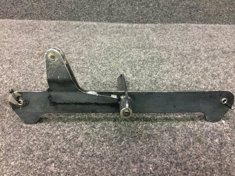 35473-001 Piper PA28-161 Aileron Bellcrank RH