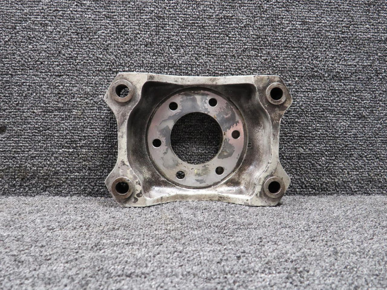 075-10150 Piper 601P Torque Plate (Thickness: 1.64," Hole Distance: 3.281")