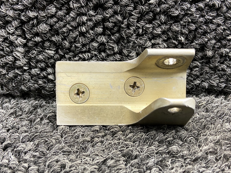 Cirrus SR22T Lower Cabin Door Hinge Fuselage Attach RH