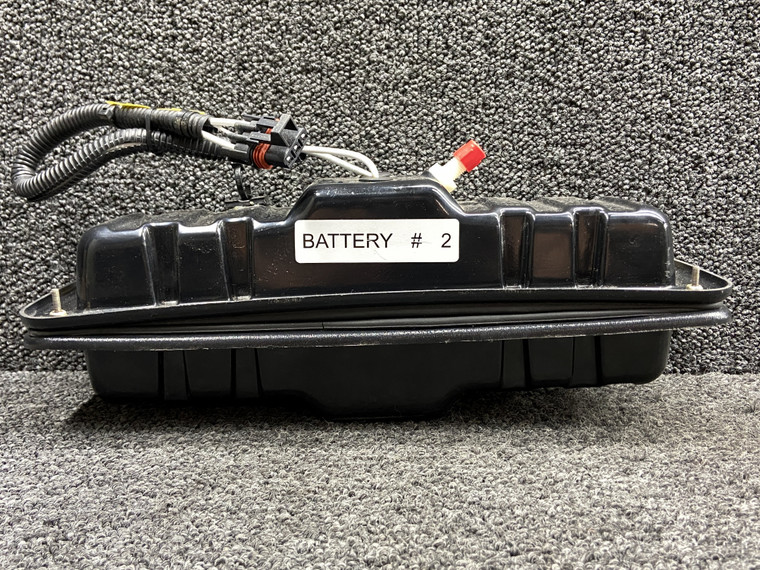 50979-001 (Use: 18615-001) Cirrus SR22T Secondary Avionics Battery w Enclosure