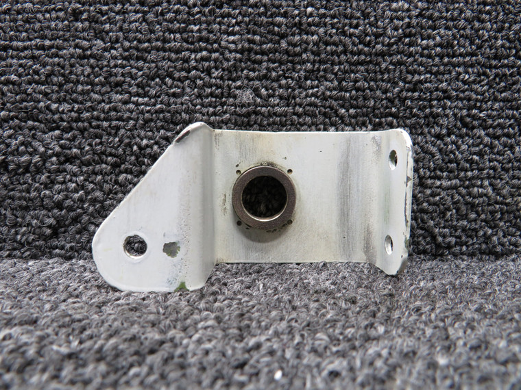 50-810133-4 Beechcraft King Air B90 Outboard Torque Tube Bracket Assembly LH
