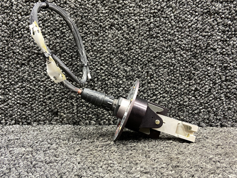 CB2840220003-102 (Alt: 23137-004) CIES De-Ice Tank Level Transmitter RH (12V)