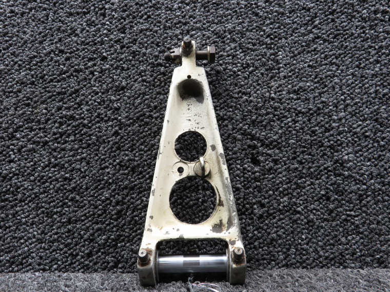 45-815011-8 Beechcraft Main Landing Gear Upper Knee