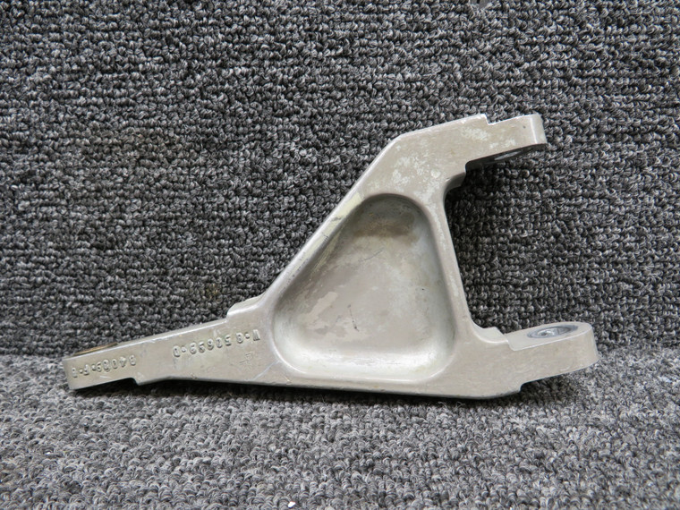 752-914 (Cast: W-G-50699-D) Piper PA-23-160 Main Gear Upper or Lower Torque Link