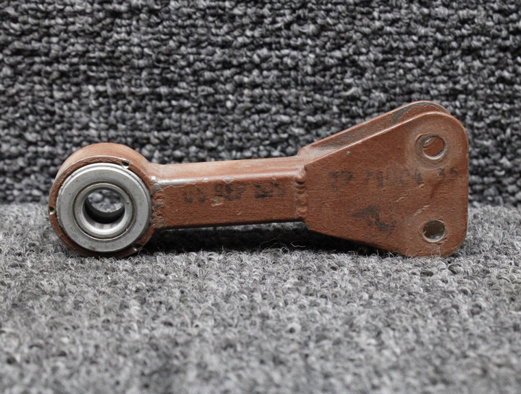 27-71004-035 Swearingen SA-226T Aileron Link Inboard LH or RH