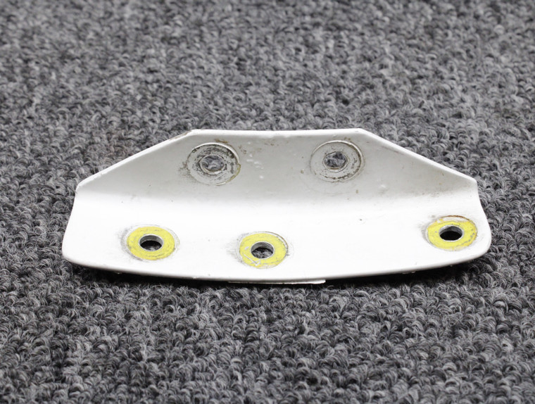 27-55001-123 Swearingen SA-226T Main Gear Door Aft Hinge Forward Bracket