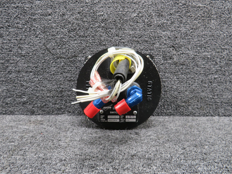 24251134-72 (Alt: 6600186-8) Avcon Mach Switch