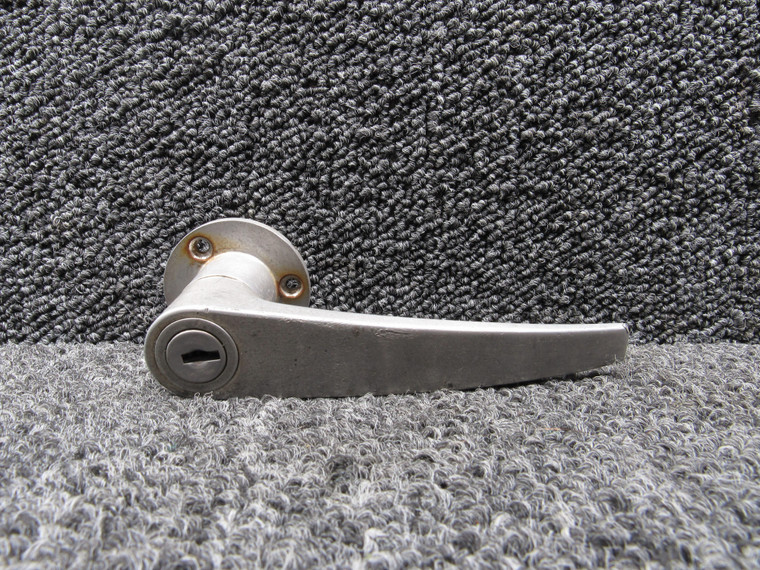 50-384028-1 (Use: 101-384071-1) Beech King Air C90 Outside Door Handle with Lock