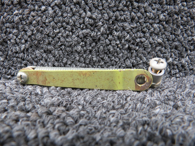 89572-003 Piper PA-46-350P Lower Cabin Door Connecting Arm