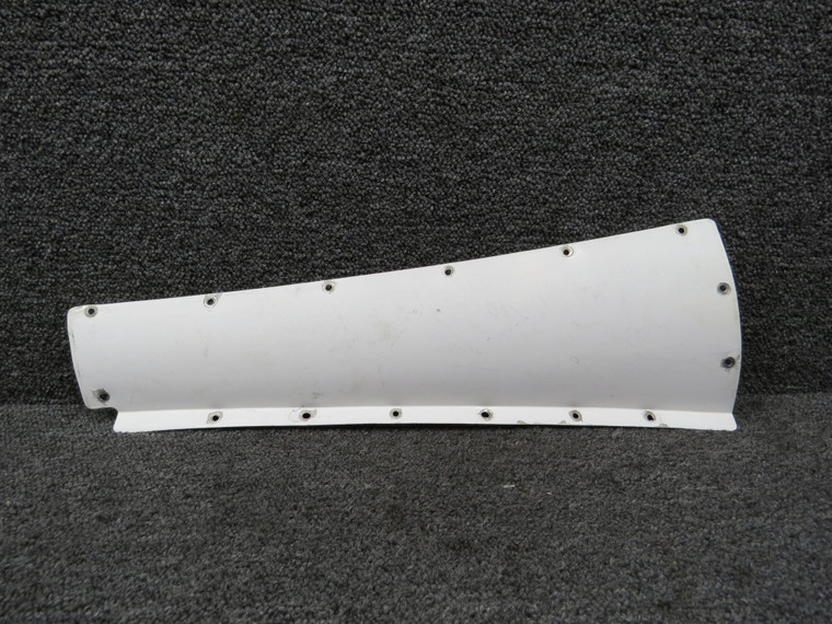 1212426-2 Cessna 205 Upper Stabilizer Fairing RH
