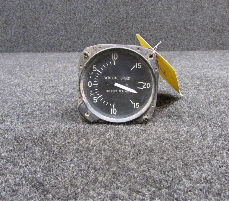7000-C32 United Instruments Vertical Speed Indicator (Core)