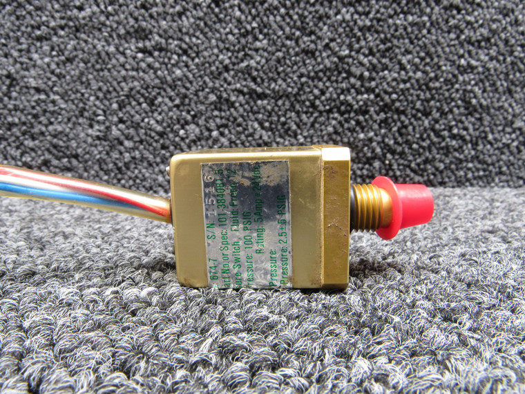 674-7 (Alt: 101-384081-5) Vep Pressure Switch (24V, 5A)