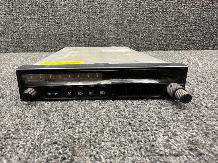 430-6040-203 UPS Aviation Apollo SL40 VHF Comm Radio with Mod (Core)