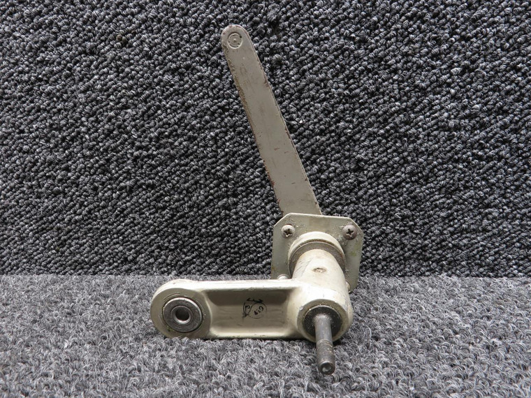 5045001-3 Cessna 310K Main Gear Door Actuator Crank Assembly LH