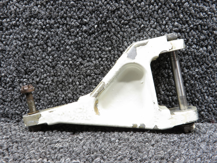106762-002 Piper PA-23-250C Landing Gear Torque Link Assembly with Hardware