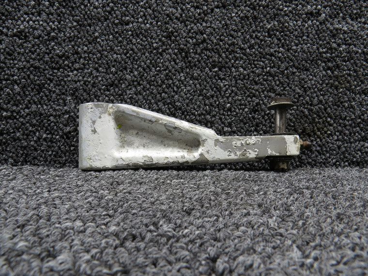 0841000-95 Cessna 310J Upper Nose Landing Gear Scissor Link