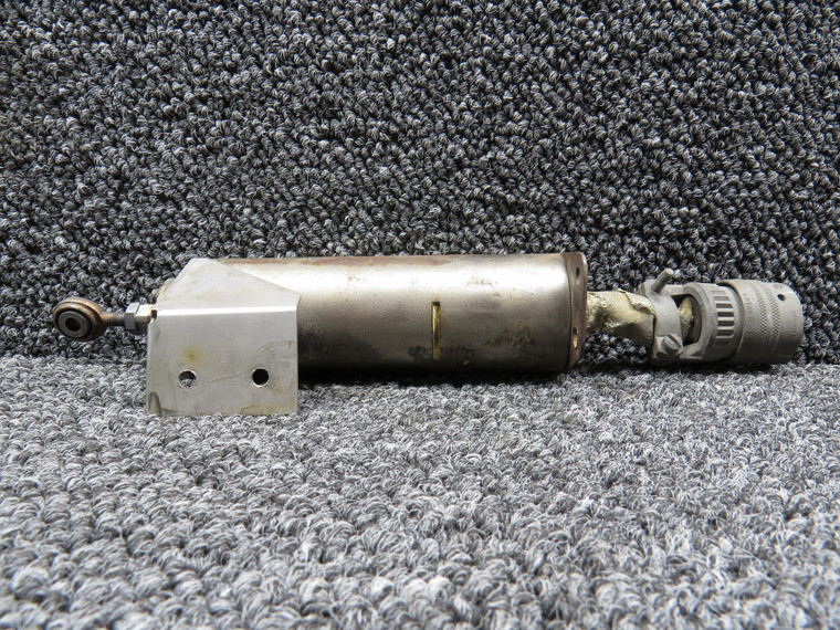 DS-103-7 The Dee Howard Co. Solenoid Assembly