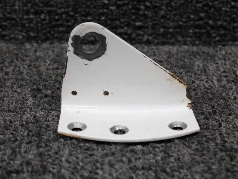 82783-002 Piper PA46-310P Upper Cabin Door Strut Bracket