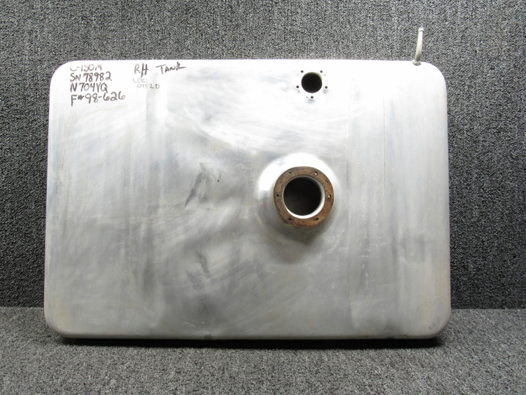 0426508-22 Cessna 150M RH Fuel Tank Unit