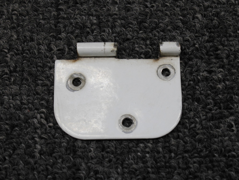 0511280-3 Cessna 175A Lower Cabin Door Hinge Aft LH
