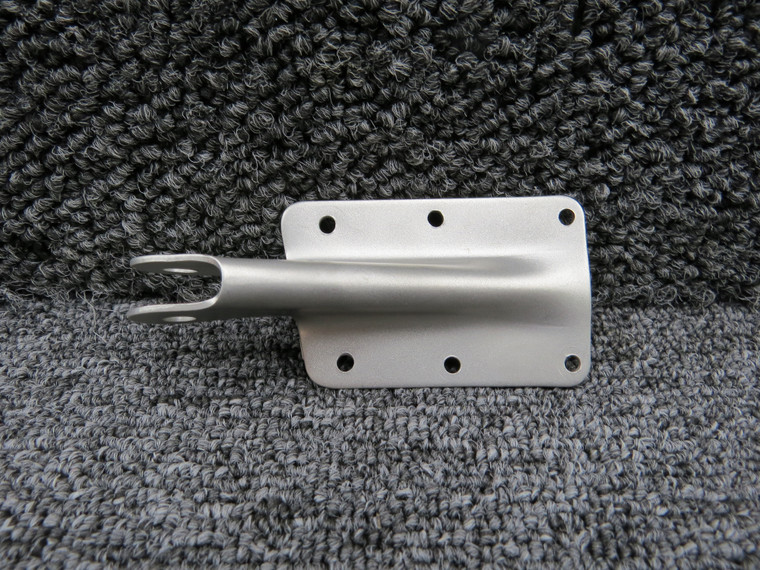 63050-000 Piper PA28-235 Upper Cabin Door Hinge