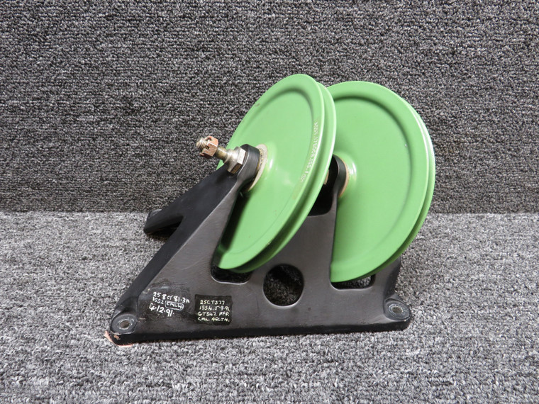 25-8CT81-3A Hawker 800A Elevator Pulley Assembly