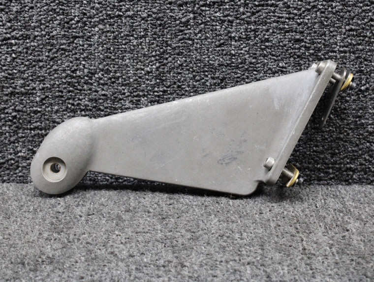 LA57265120 (Cast: LA57265121) Columbia LC42-550FG Forward Flap Hinge (WS 26.5)