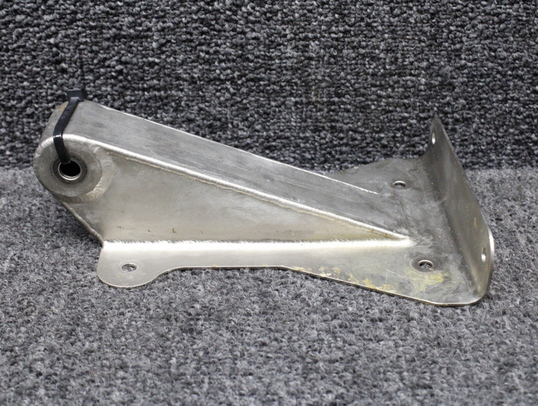 LA53253001 (Use: 2819110-8) Columbia LC42-550FG Center Seatbelt Bracket
