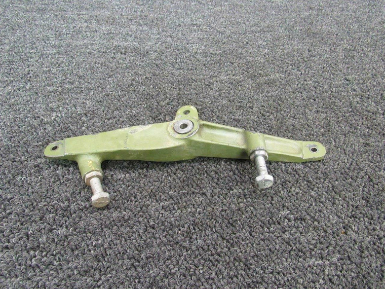 35-521158-8 (Use: 35-521158-16) Beechcraft 55 Aileron Bellcrank RH