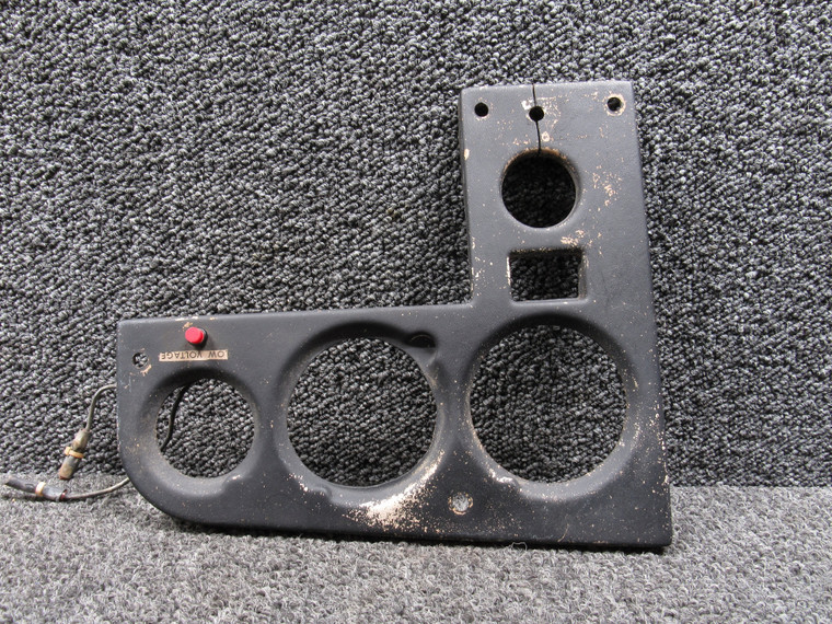 0413577-4 (Alt: 0413577-4-279) Cessna Cover Panel