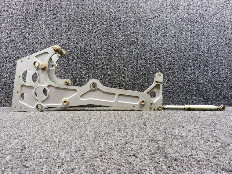 030A-38406-21 Mitsubishi MLG Fwd Door Actuating Mechanism Bracket Assy RH