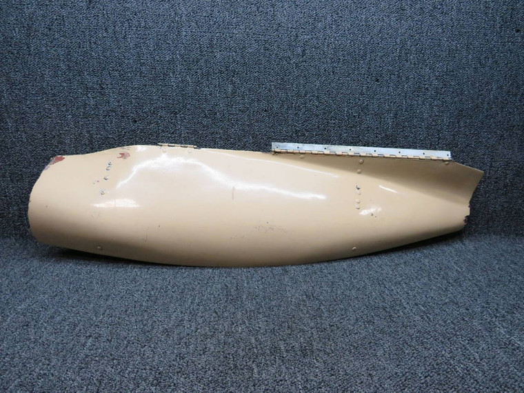 31466-000 Piper PA23-250 Main Gear Inboard Door RH (Colored, w Hinges)