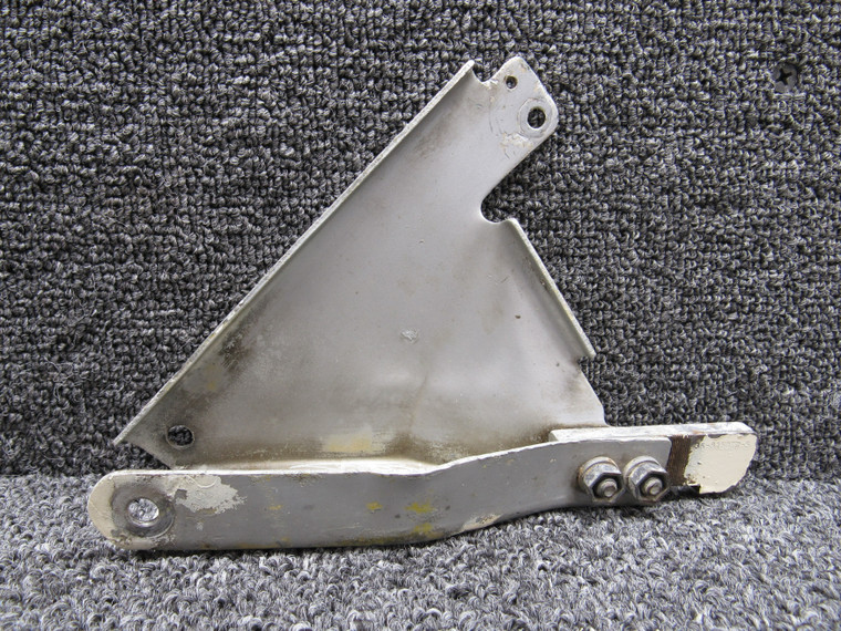 35-815077-11R Beechcraft BE-95AD Main Gear Uplock Bracket Assembly RH