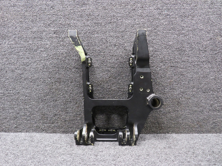 25-6CF333A Hawker BAE 125-800A CoPilot Control Column Mounting Assembly