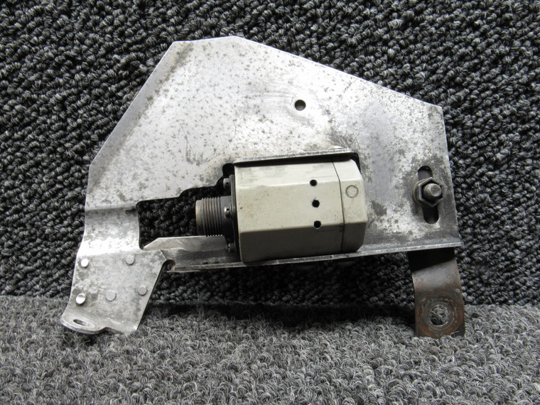 758-167 Piper Brush Block and Bracket Assembly