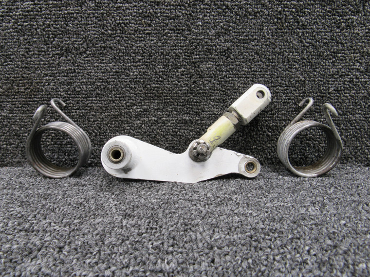 101-810205-1, 115-810075-3, 101-810019-21 Beechcraft King Air 350 Door Link Assy