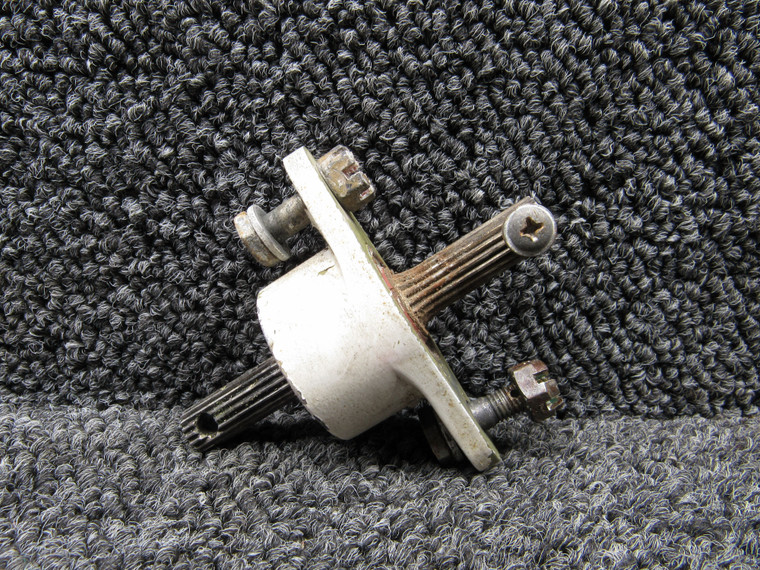159AMM10011-1, 1159SCC213-77 Gulfstream G-2 Flap Control Splined Shaft Assembly