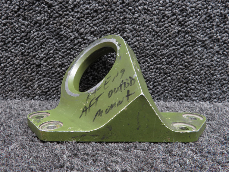 0851118-2 (Use: 0851203-20) Continental TSIO-520-BB Engine Mount Fitting Aft RH
