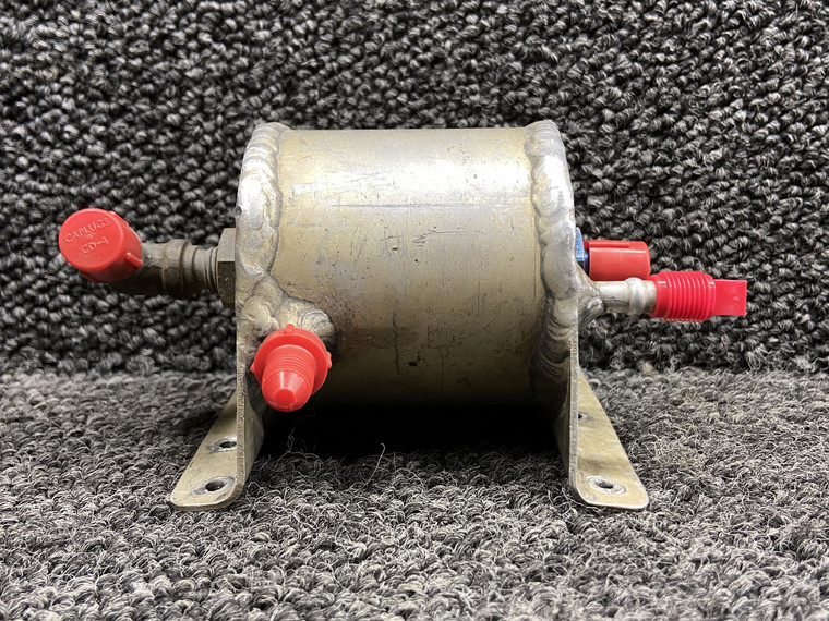 51504-002 Piper PA-31T Scavenger Fuel Reservoir Assembly LH or RH