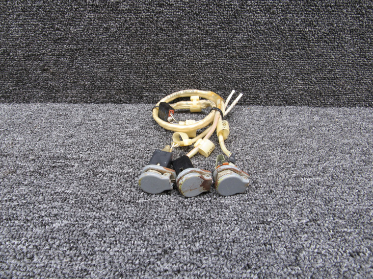 NS112B, 520X Cessna Citation III 650 Headphone Jack Connector (Set of 3)