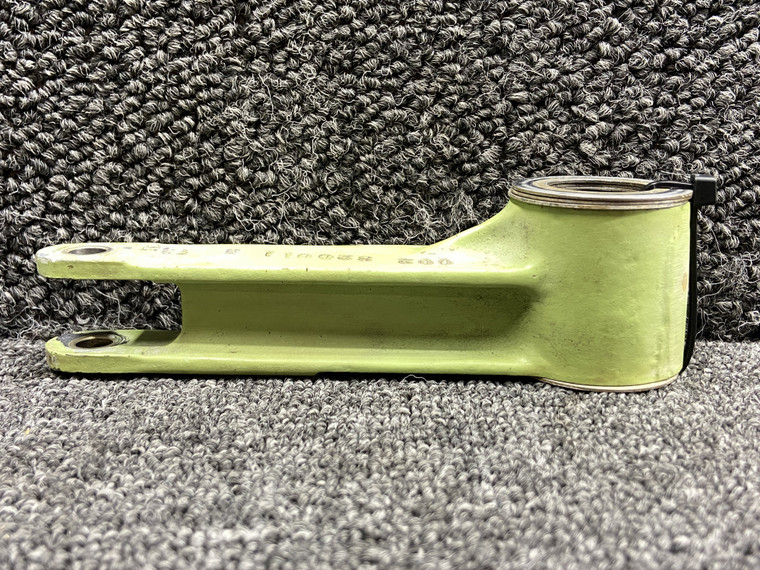 35-825054 (Use: 35-825054-9) Beechcraft A36 Nose Gear Steering Arm