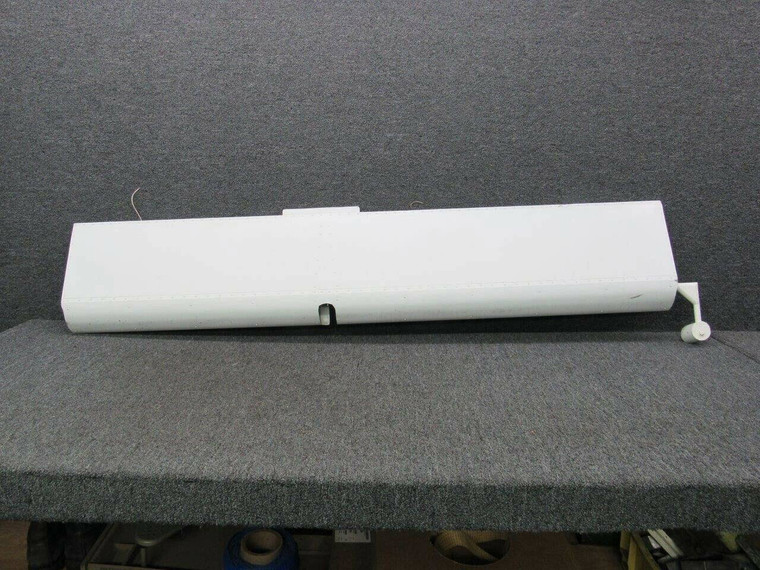 17100-000 Piper PA23-250 Aileron Assy LH