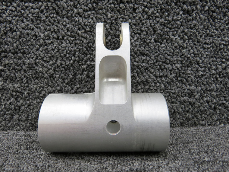 27892-002 Cirrus Vision Jet SF50 Flap Torque Tube Drive Arm RH