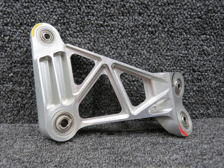 27803-002 Cirrus Vision Jet SF50 Roll Bellcrank