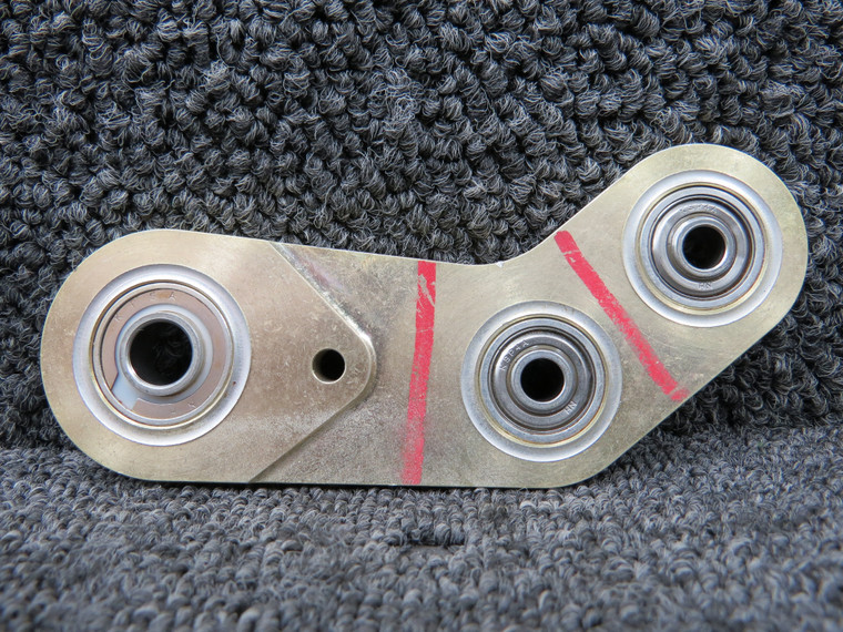 27853-004 Cirrus Vision Jet SF50 Roll Bellcrank RH