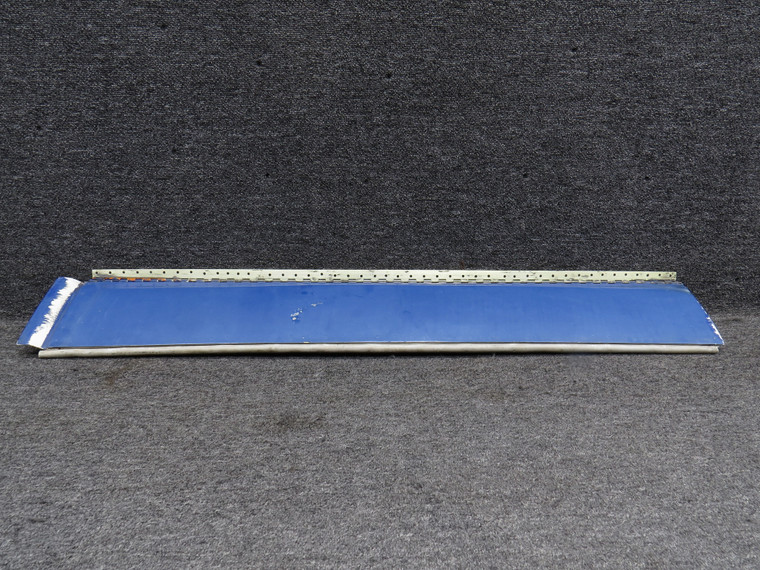 2391062-2 Lear Jet L25 Nose Landing Gear Door RH