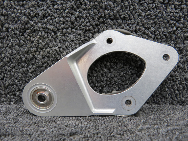 Cirrus Vision Jet SF50 Pilot Control Yoke Bracket