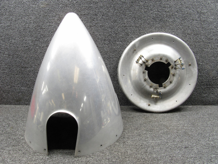D-4258, 758-398 Piper PA-42-720 3 Spinner with Bulkhead Blade and Slip Ring
